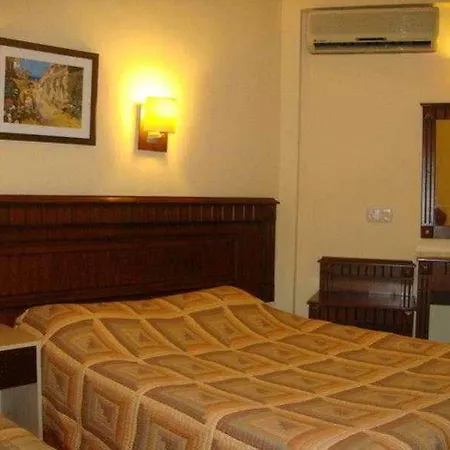 Hotel Kleopatra Ikiz 3*