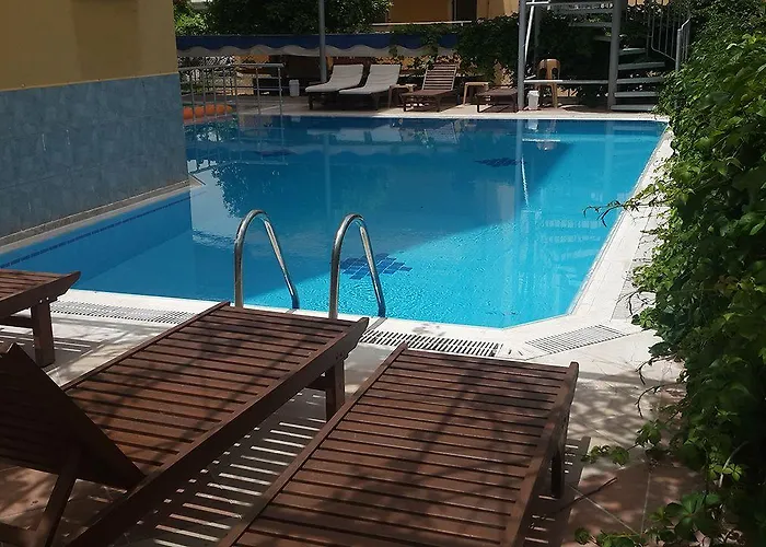 Hotel Kleopatra Ikiz 3*